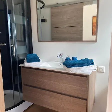 D'hote Independante 3*